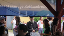 Kép szöveg